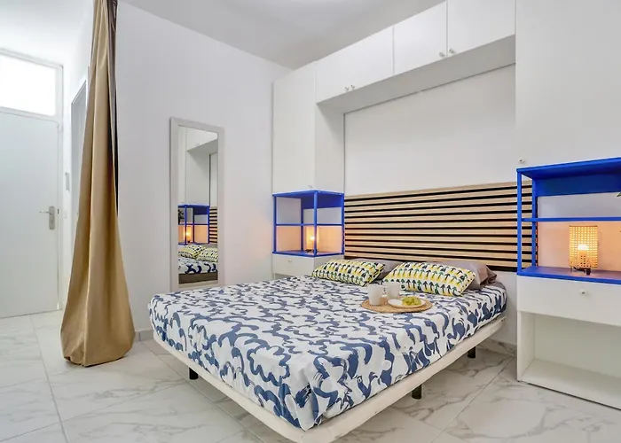 Parrot Paradise Studio, Wifi, Smart Tv, Pool Apartment Costa Del Silencio