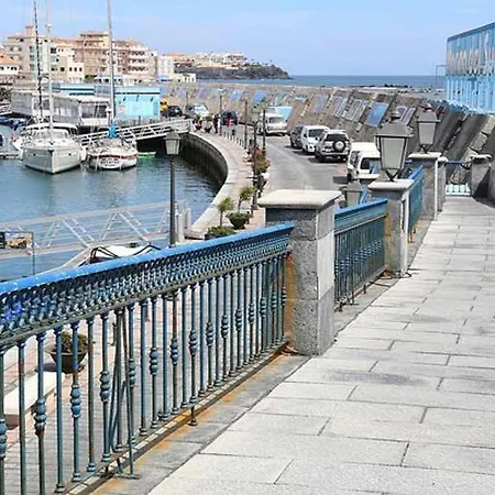 Parrot Paradise Studio, Wifi, Smart Tv, Pool Apartament