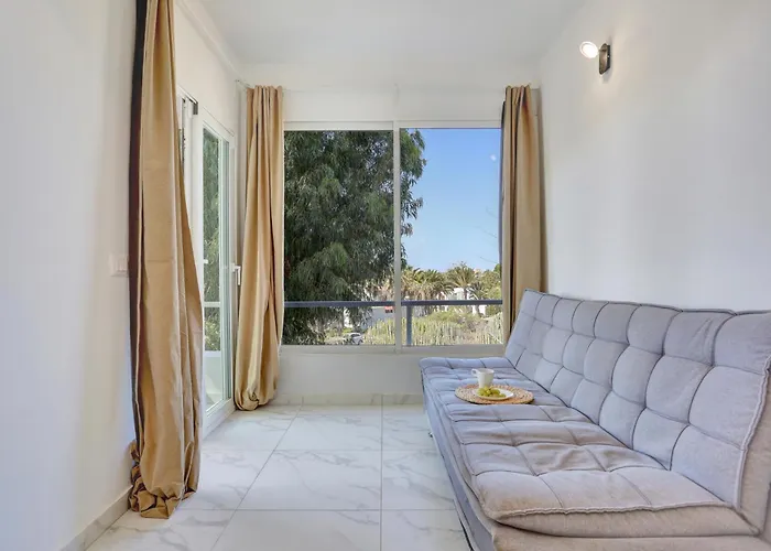 Apartmán Parrot Paradise Studio, Wifi, Smart Tv, Pool Costa Del Silencio