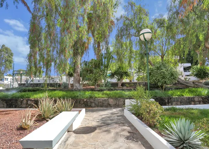 Parrot Paradise Studio, Wifi, Smart Tv, Pool Apartmán