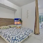 公寓 Parrot Paradise Studio, Wifi, Smart Tv, Pool