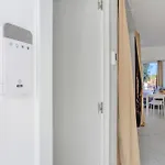Parrot Paradise Studio, Wifi, Smart Tv, Pool 公寓